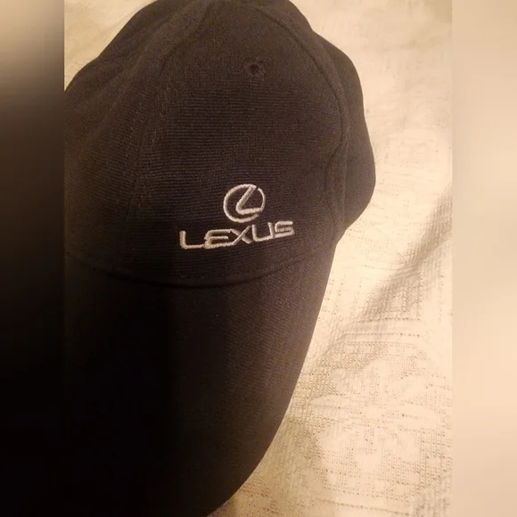 Lexus hat - Picture 2 of 8